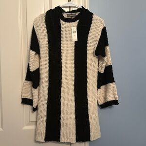 Black and White Stripe Mini Sweaterdress NWT XXS